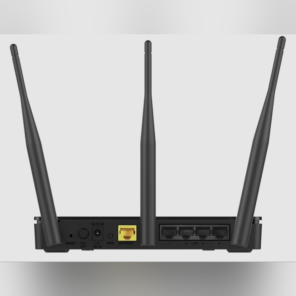 Wireless AC750 Dual Band Router - (DIR-819) - Picture 3 of 9